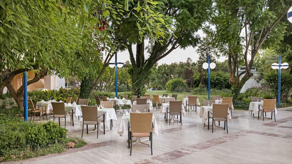 Oezkaymak Falez Hotel Antalya Buitenkant foto